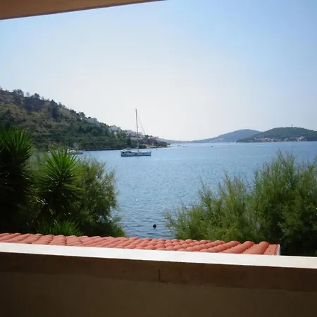 Braco House *