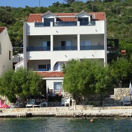 Daire Braco House *